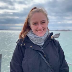 Meet your Posher, Carolyn